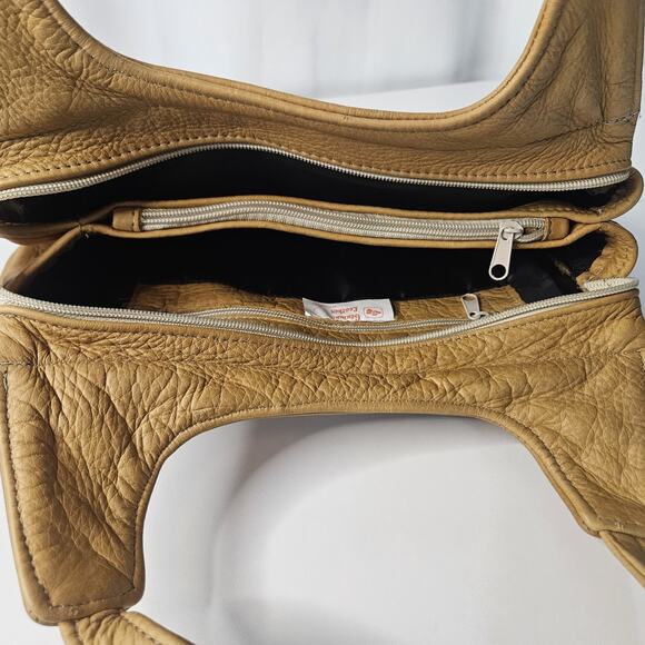 Vintage Soft Light Brown Leather 6 Pocket 2 Strap Whale Tail Lg Shoulder Bag - Picture 7 of 13